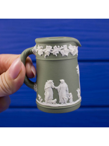 Миниатюрный кувшин Wedgwood