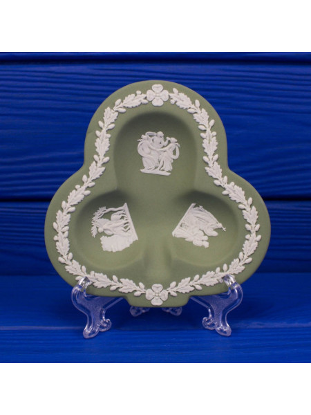 Тарелка Wedgwood Крести серия Карточные Масти