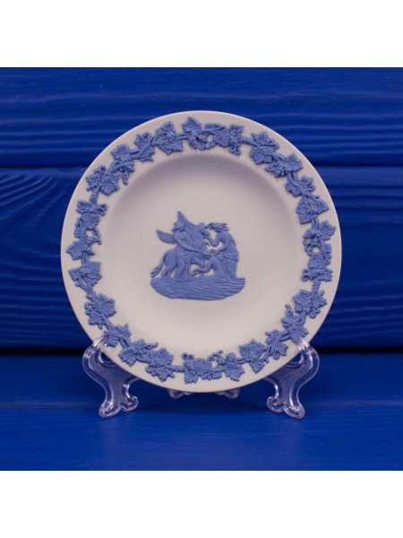Тарелка Wedgwood бело-голубой Jasper
