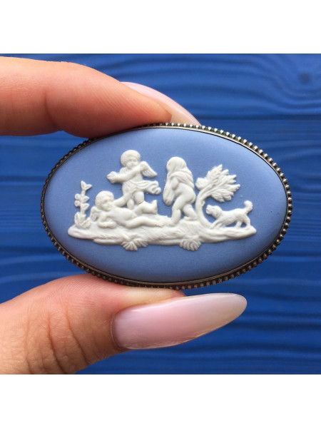 Серебряная брошь Wedgwood голубой Jasper