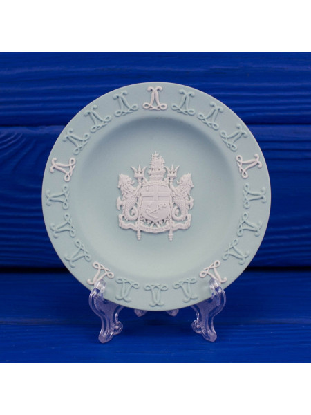 Тарелка Wedgwood, выпущенная к 300-летию Lloyd's