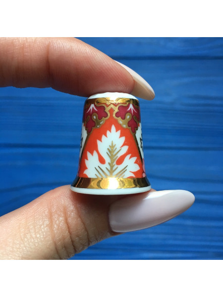 Коллекционный винтажный напёрсток Royal Worcester #7