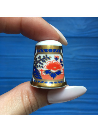 Коллекционный винтажный напёрсток Royal Worcester #12