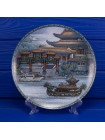Коллекционная тарелка от Imperial Jingdezhen Porcelain "Hall That Dispels The Clouds "