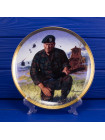 Тарелка ROYAL DOULTON MA1922 "Legendary Green Beret" (Зелёные береты)