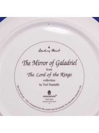 Тарелка WEDGWOOD "The Mirror of Galadriel" серия Властелин Колец