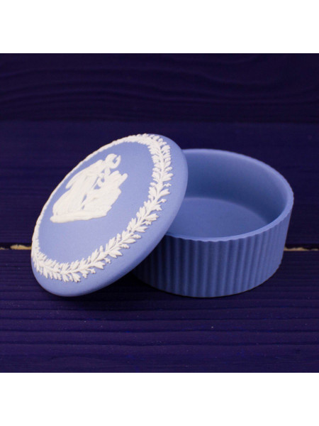 Шкатулка Wedgwood ребристая малая голубой Jasper