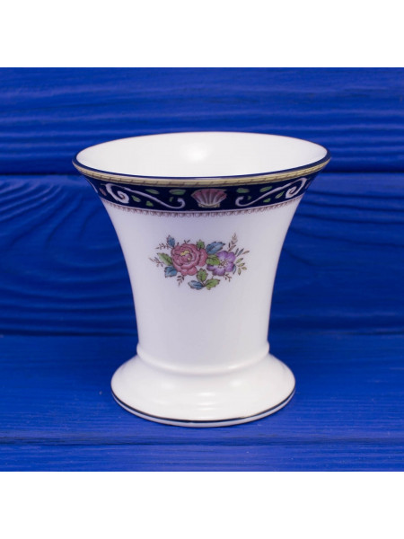 Ваза-стакан Wedgwood ДИЗАЙН RUNNYMEDE 