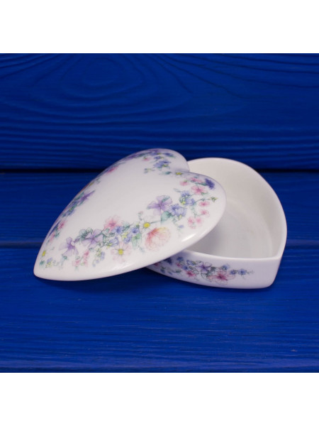 Шкатулка Wedgwood в виде сердца ДИЗАЙН ANGELA