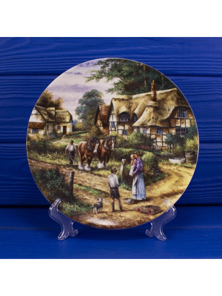 Тарелка Wedgwood серия Country Days "Ploughing"