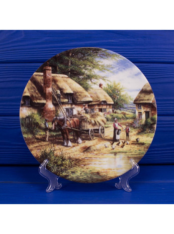 Тарелка Wedgwood серия Country Days "Mending the Thatch"