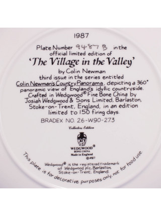 Тарелка Wedgwood 9487B "The Village in the Valley"