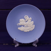 Блюдце WEDGWOOD круглое голубое