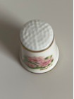 Винтажный наперсток Water Lily (Кувшинка) из коллекционной серии Flowers of the Poets, изготовленный Royal Grafton