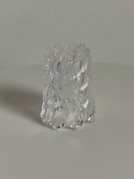 Коллекционный напёрсток Crystal Delight, выпущенный в июле 1988 года в Баварии Ullmannglass специально для Thimble Collector Guild, «Хрустальное очарование»