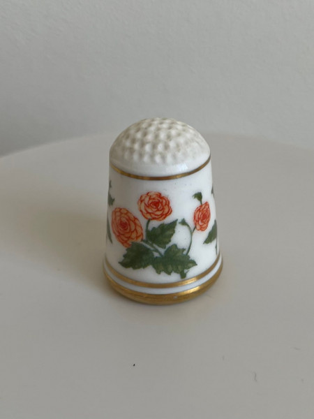Franklin Porcelain наперсток Begonia Double Picotee, Бегония, винтажный, коллекционный, фарфоровый