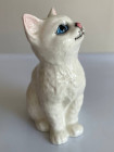 Фигурка белой кошечки (статуэтка котика) от Beswick
