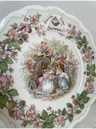 Royal Doulton тарелка Summer (Лето), винтажная, коллекционная, фарфоровая, Ежевичная поляна, Brambly Hedge