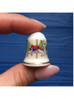 Коллекционный винтажный наперсток Carousel, изготовленный Royal Doulton специально для Thimble Collectors Club.  Англия, 1990 год