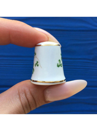 Винтажный коллекционный наперсток от Royal Tara из коллекционной серии Thimbles of the Worlds Greatest Porcelain Houses.  Ирландия, 1980-е годы