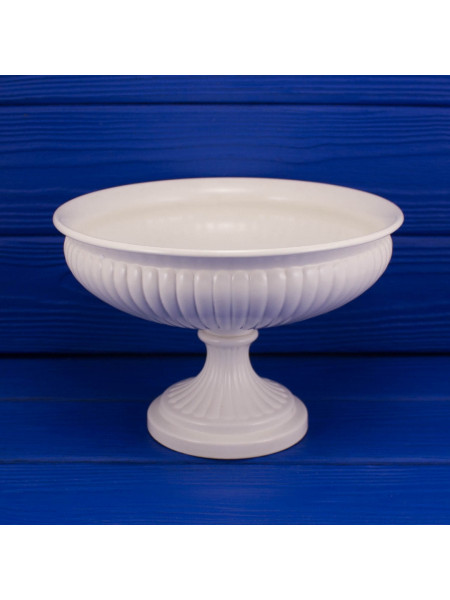 Чаша Wedgwood of ETRURIA & BARLASTON на ножке⠀