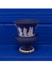 Миниатюрная ваза Wedgwood с ручками в античном стиле редкого синего оттенка 1974 года