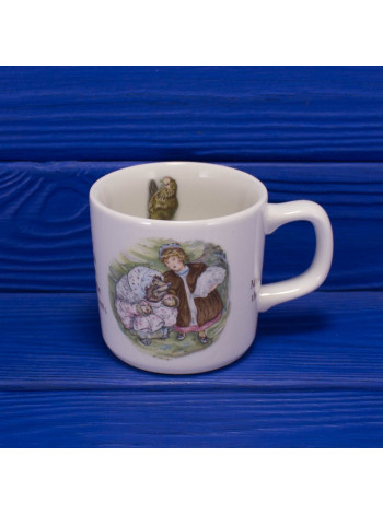 Коллекционная кружка "Mrs. Tiggy-Winkle" от Wedgwood из серии предметов с иллюстрациями Beatrix Potter