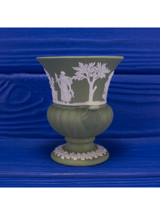 Коллекционная ваза от Wedgwood 1973 года в античном стиле 