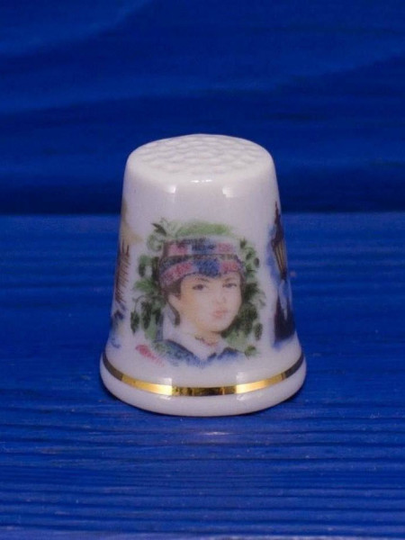 Epiag наперсток Images of Prague винтажный, коллекционный, фарфоровый, Thimble Collectors Club