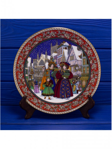 Royal Worcester тарелка Christmas Eve, Канун Рождества, винтажная, коллекционная, фарфоровая