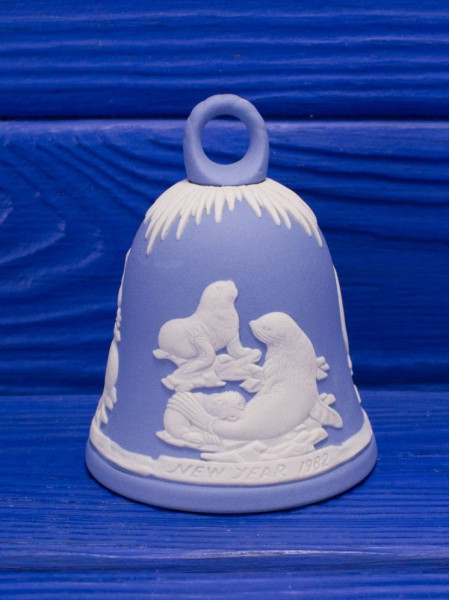 Wedgwood колокольчик New Year 1982, новогодний, винтажный, коллекционный, бисквитный фарфор, джаспер