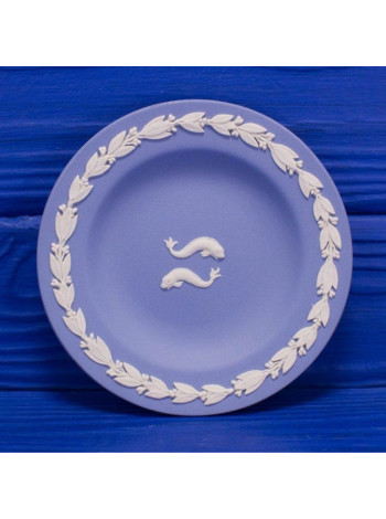 Wedgwood тарелка, блюдце Рыбы, Pisces, Знаки Зодиака, винтажная, коллекционная, бисквитный фарфор, джаспер