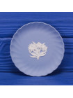 Коллекционное винтажное блюдце Wedgwood редкого дизайна с волнистыми краями