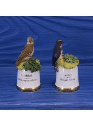 Пара наперстков Chiffchaff и Swallow с объемными фигурками птиц в оригинальной коробочке из коллекционной серии BIRDS of BRITAIN от Sutherland