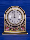 Винтажные часы для дамского столика изысканного дизайна Clio от Wedgwood