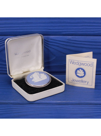 Редкая серебряная винтажная брошь в оригинальной коробочке от Wedgwood