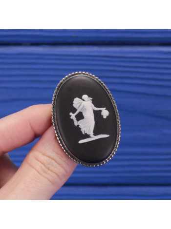 Редкая серебряная винтажная брошь в оригинальной коробочке Wedgwood чёрный Jasper