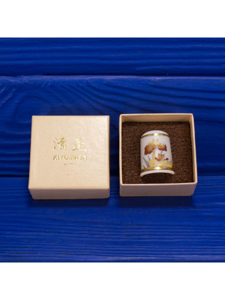 Коллекционный винтажный наперсток Cho-kin (Irises) от Kiyomasa Porcelain, Thimble Collectors Club