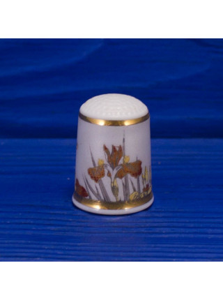 Коллекционный винтажный наперсток Cho-kin (Irises) от Kiyomasa Porcelain, Thimble Collectors Club