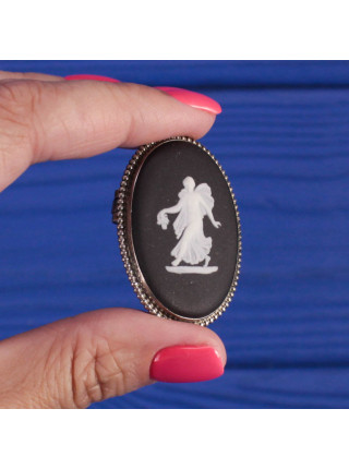 Винтажная брошь редкого дизайна от Wedgwood чёрный Jasper