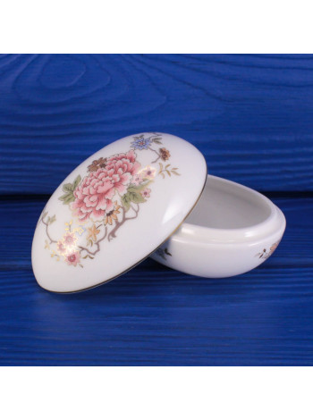 Шкатулка в форме яйца от Royal Doulton