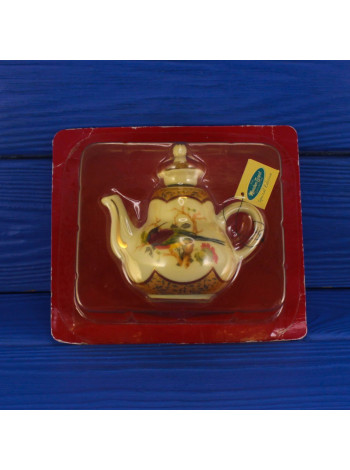 Миниатюрный чайник из коллекционной серии Miniature Teapot Collection от Porcelain Art lV