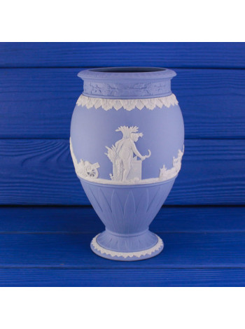 Редкая коллекционная ваза от Wedgwood в оригинальной коробке