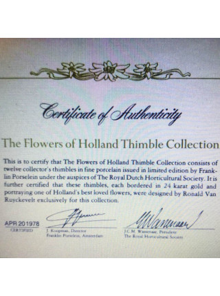 Полная коллекция из 12-ти наперстков серии The Flowers of Holland (Цветы Голландии) от Franklin Porcelain