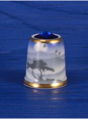 Наперсток с изображением летящих птиц из коллекционной серии Dreams of Tranquility от Sutherland
