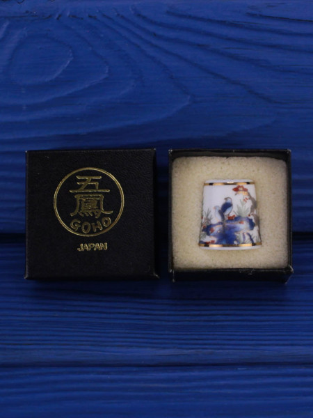 Винтажный коллекционный наперсток Hana-Dori, изготовленный Goho специально для Thimble Collectors Club. Япония, 1994 год.
