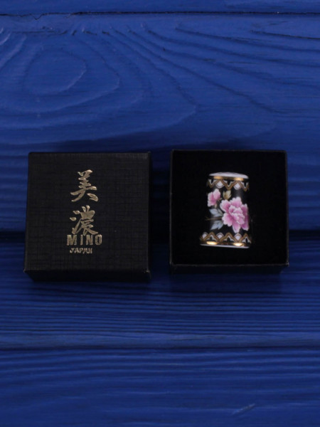 Mino наперсток Oriental Splendour, винтажный, коллекционный, Thimble Collectors Club, в оригинальной коробочке с брошюрой
