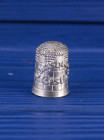 Коллекционный наперсток из пьютера Carisbrooke Castle от Warwick Thimbles