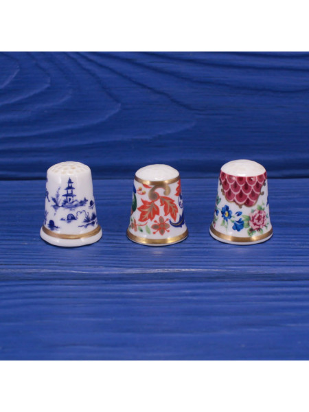 Трио коллекционных наперстков от Royal Worcester - Cannon Ball, Phoenix Border, Pink Scale