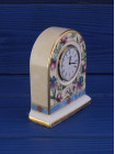 Винтажные фарфоровые каминные часы из коллекции предметов дизайна Sarah от Wedgwood